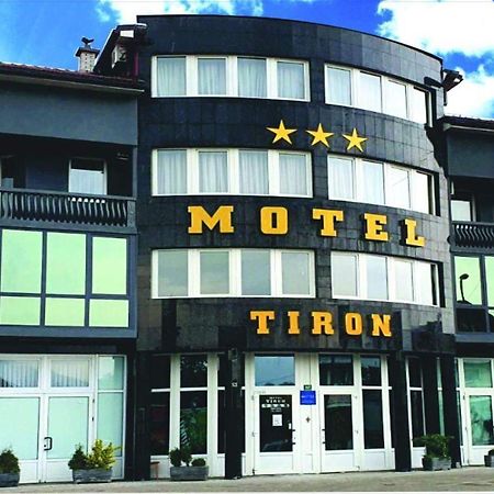 Motel Tiron Kakanj Exteriér fotografie