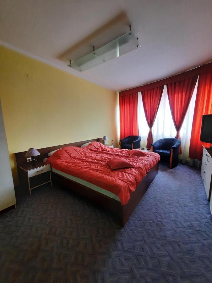 Motel Tiron Kakanj Exteriér fotografie