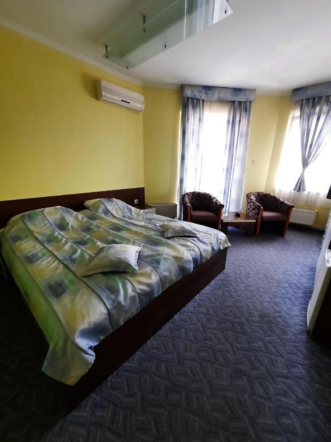 Motel Tiron Kakanj Exteriér fotografie