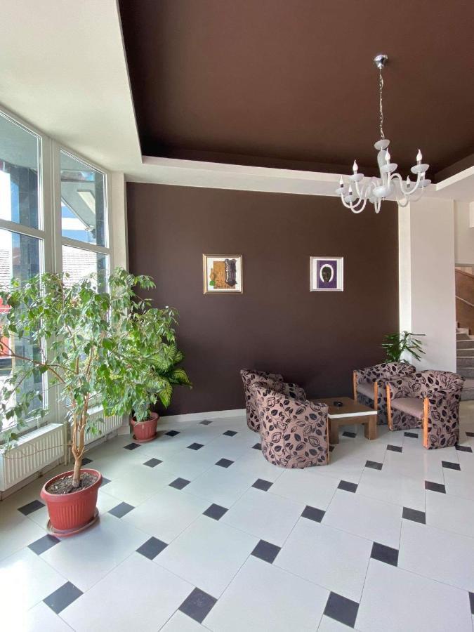 Motel Tiron Kakanj Exteriér fotografie